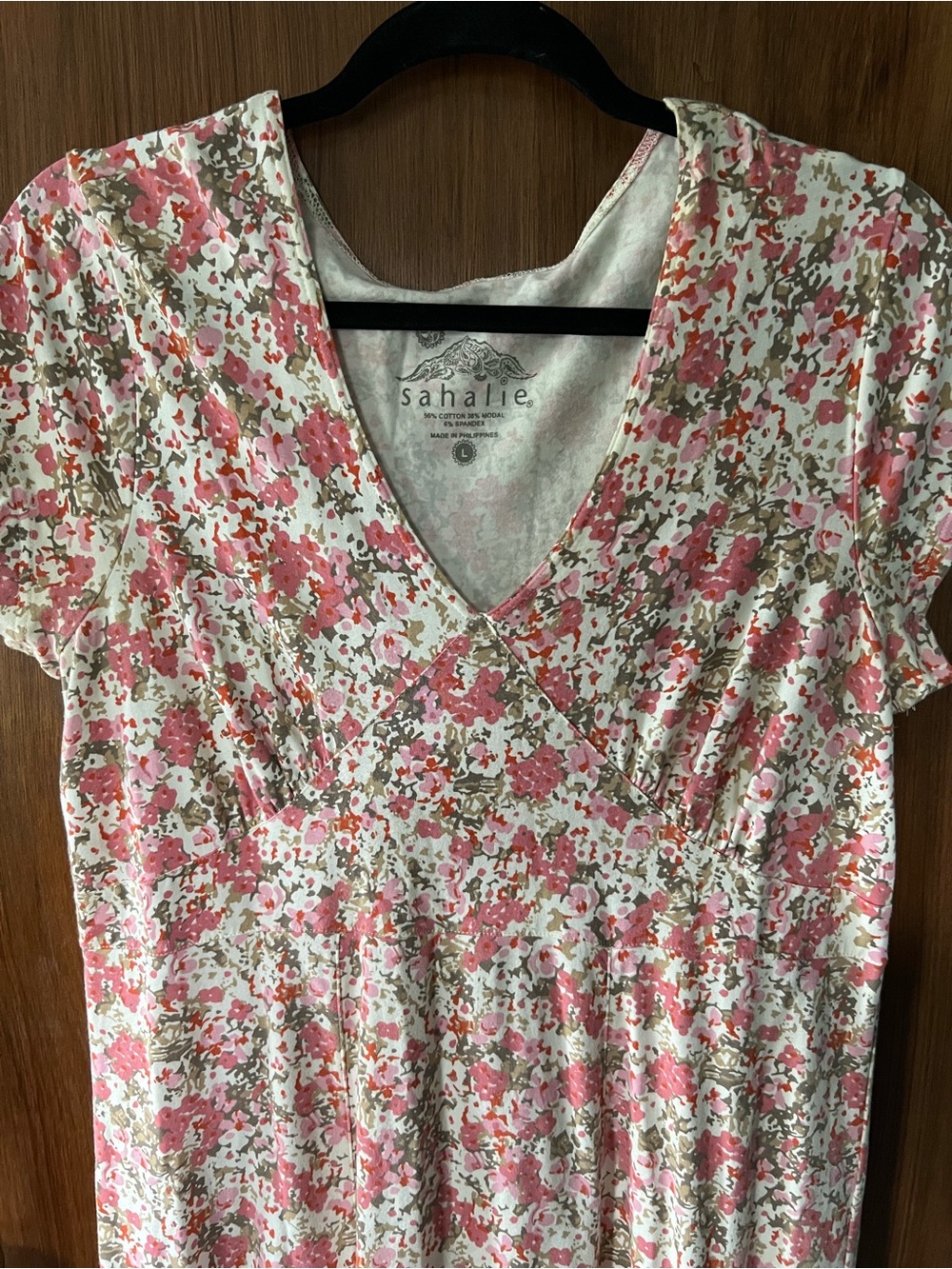 Sahalie Floral Midi Dress - Picture 2 of 4